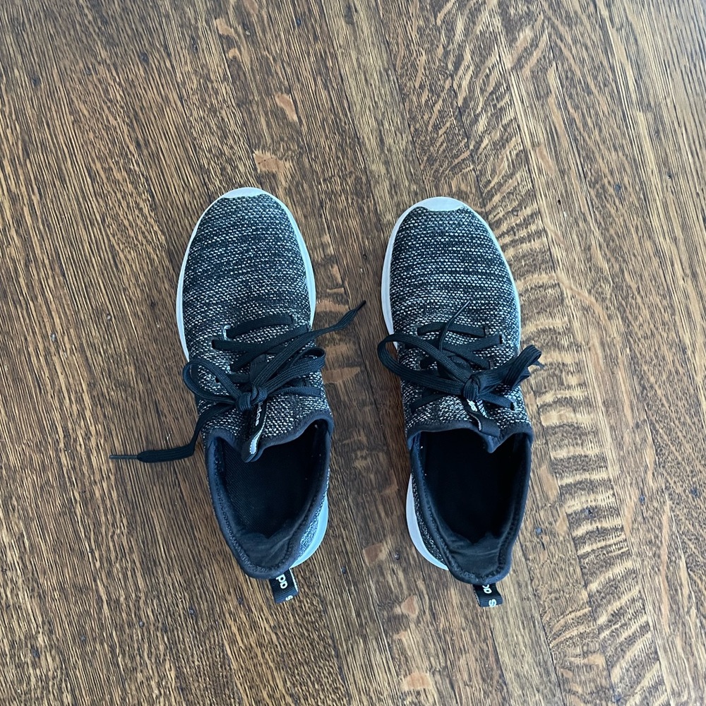 Adidas Cloudfoam Sneakers